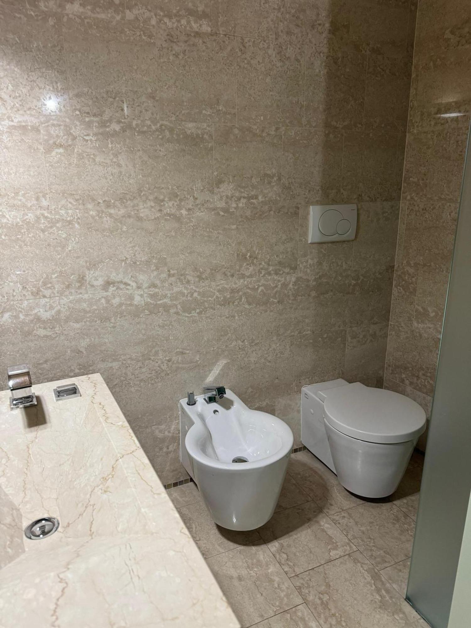 Splendid Apartment Desenzano del Garda Bagian luar foto